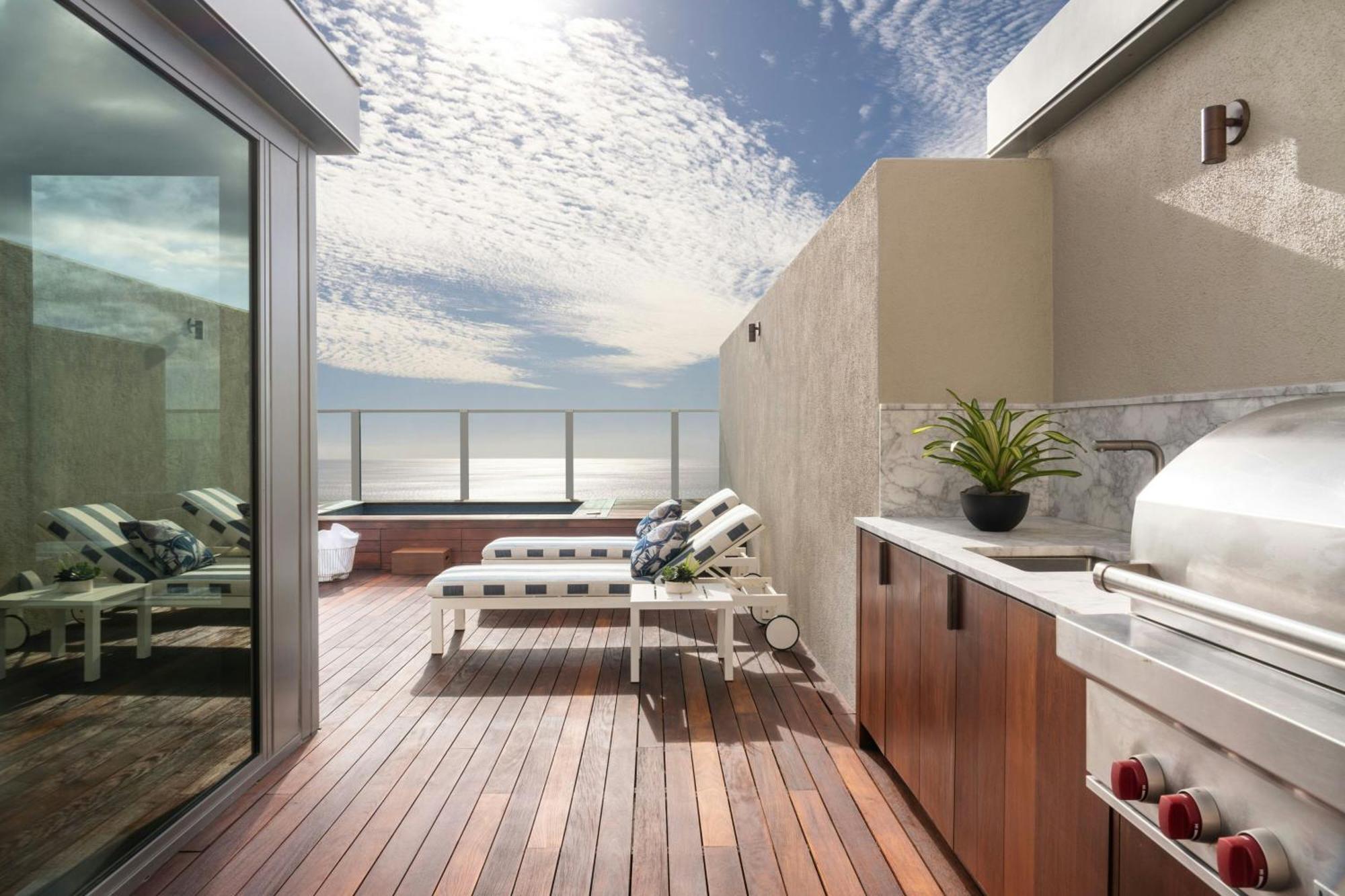הונולולו The Ritz-Carlton Residences, Waikiki Beach Hotel מראה חיצוני תמונה